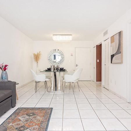 One Bedroom Apartment - With Parking & Balcony - Heart Of Wynwood Miami Eksteriør bilde